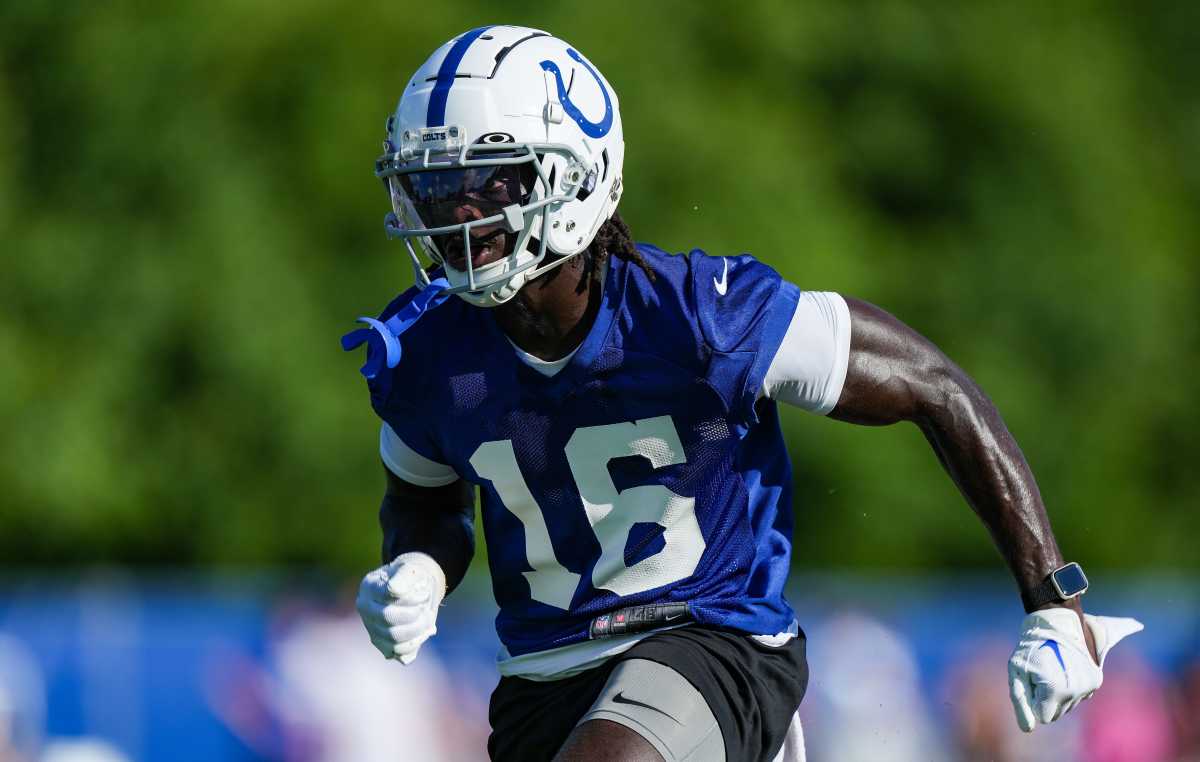 Colts Designating WR Ashton Dulin to Return to Practice from Injured  Reserve - Stampede Blue