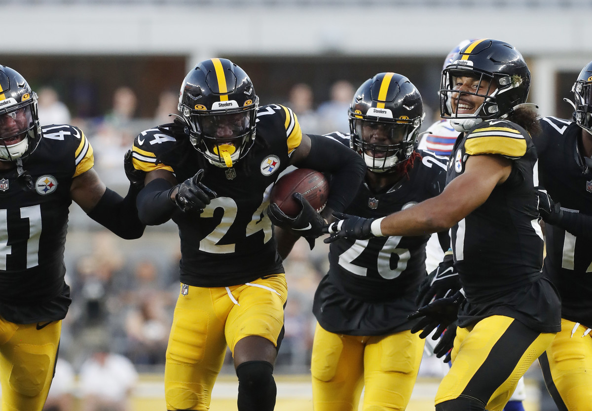 Steelers Elevate Powerful Running Back from Practice Squad