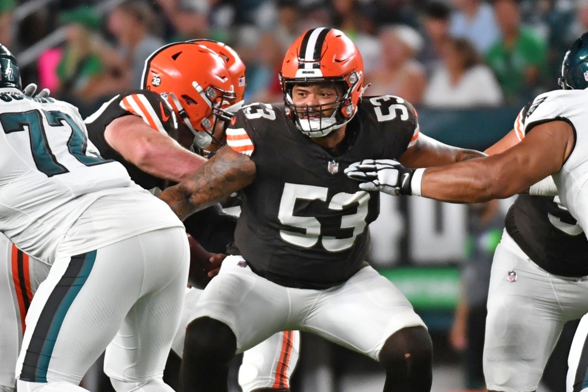 3 Options For The Browns To Replace Nick Harris