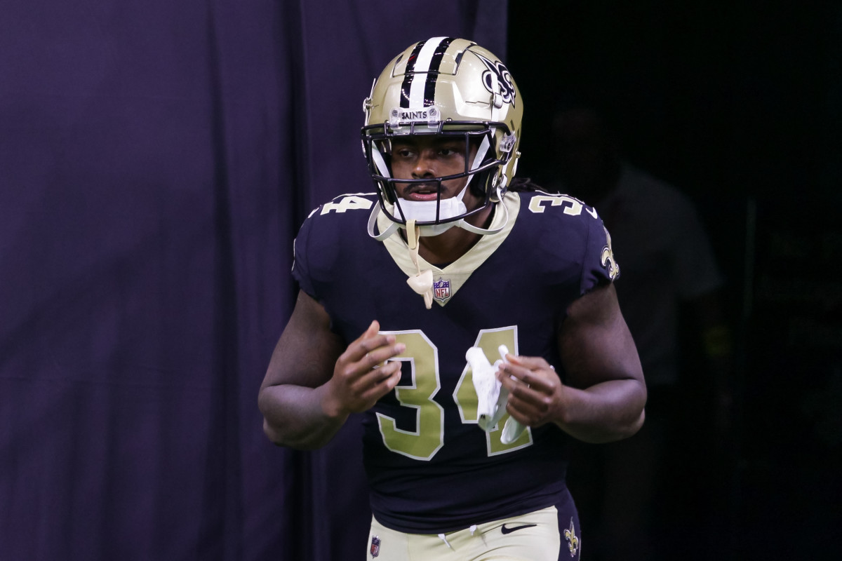 Saints add RBs Tony Jones Jr. and Jordan Mims to practice squad