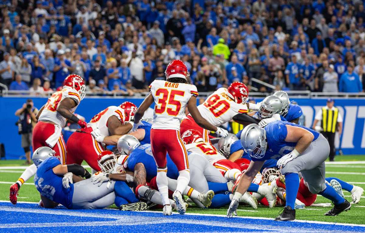 The History Of The Kansas City Chiefs Vs. The Detroit Lions