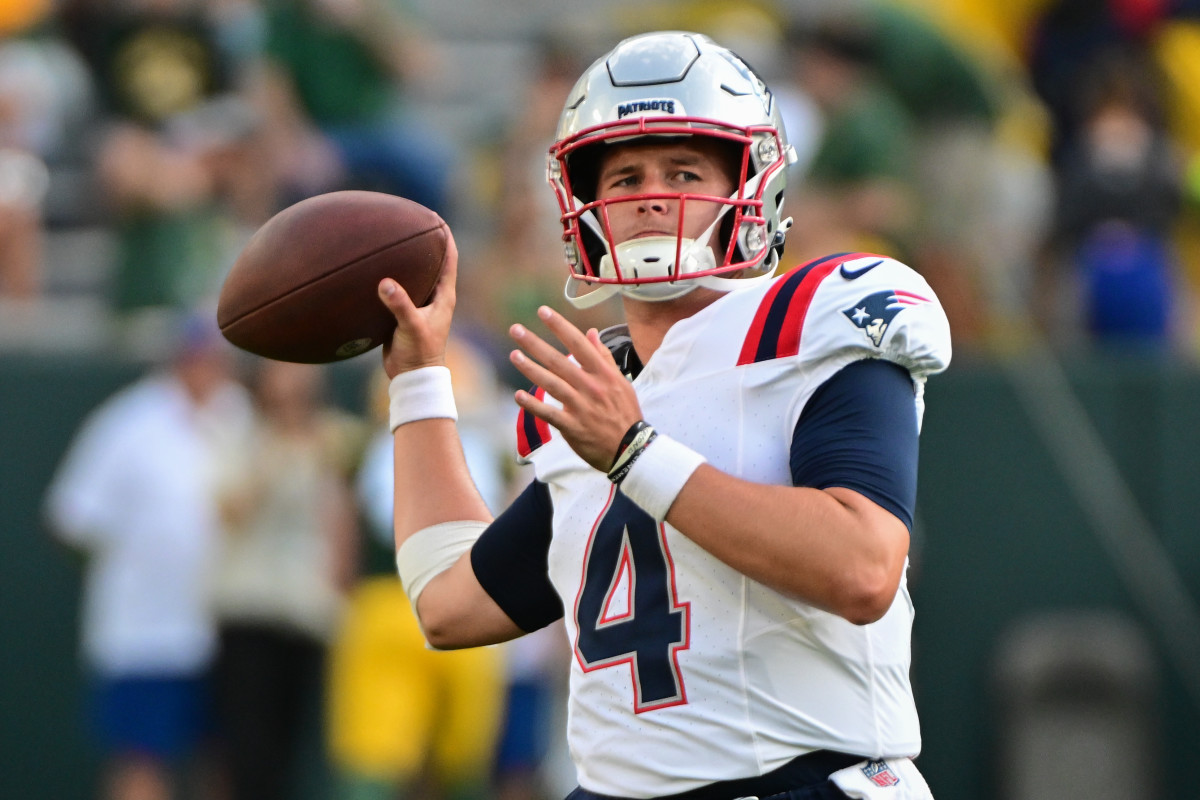 Patriots make stunning Bailey Zappe roster decision