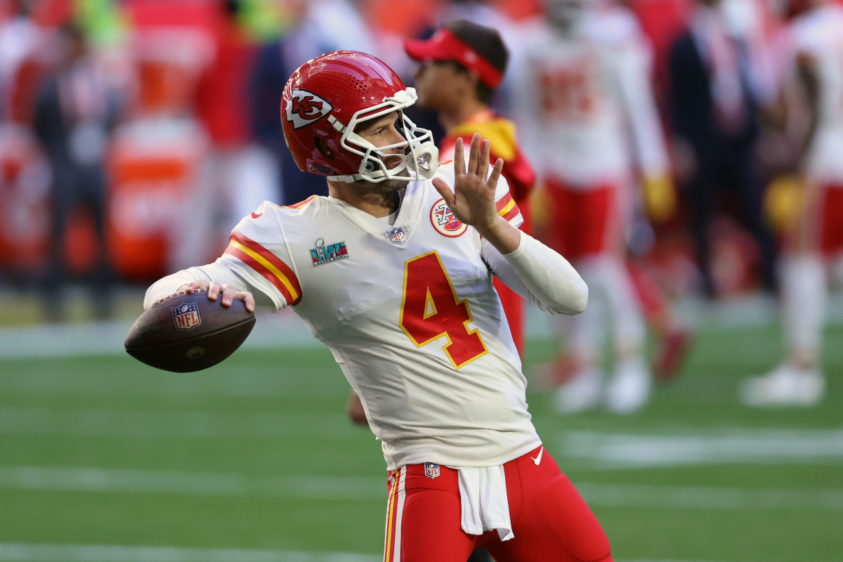 AFC foe is trying to go after former Chiefs QB Chad Henne - A to Z Sports