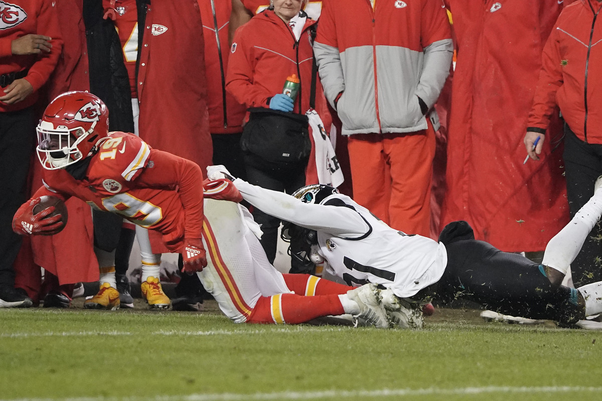 What time, channel is Chiefs vs. Jaguars on Saturday? (1/21/23