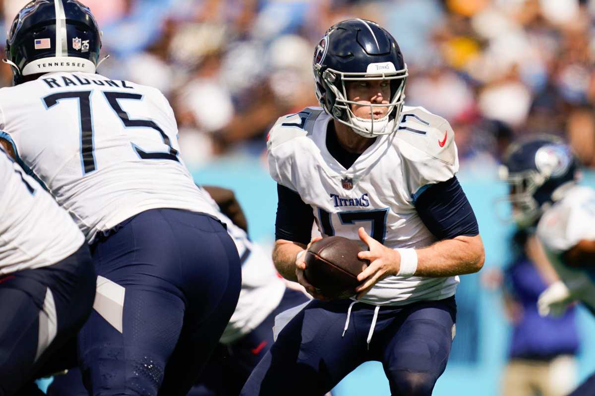 What the Tennessee Titans defense must do against the Chargers - A to Z  Sports