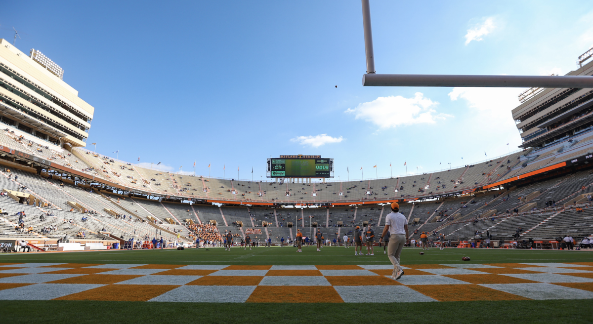 Recruits leave Neyland Stadium pumped about the Vols following