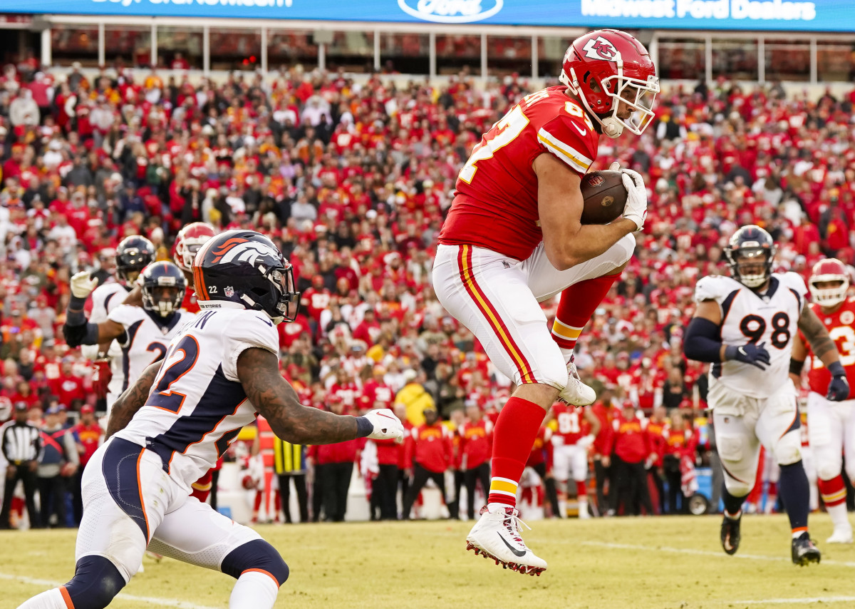 Monday Night Football Live: Kansas City Chiefs at L.A. Rams