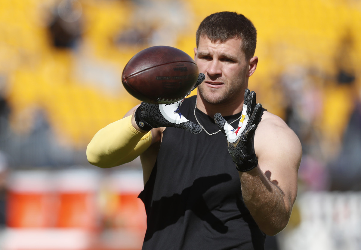 Steelers T.J. Watt Played With Dislocated Finger, Torn Ligaments Vs. Ravens