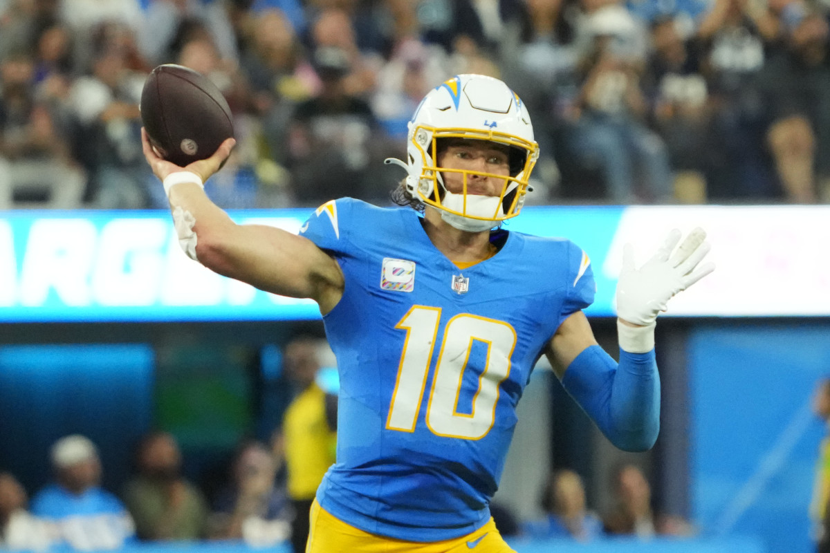 Justin Herbert Is The Reason The Chargers Lost To The Cowboys