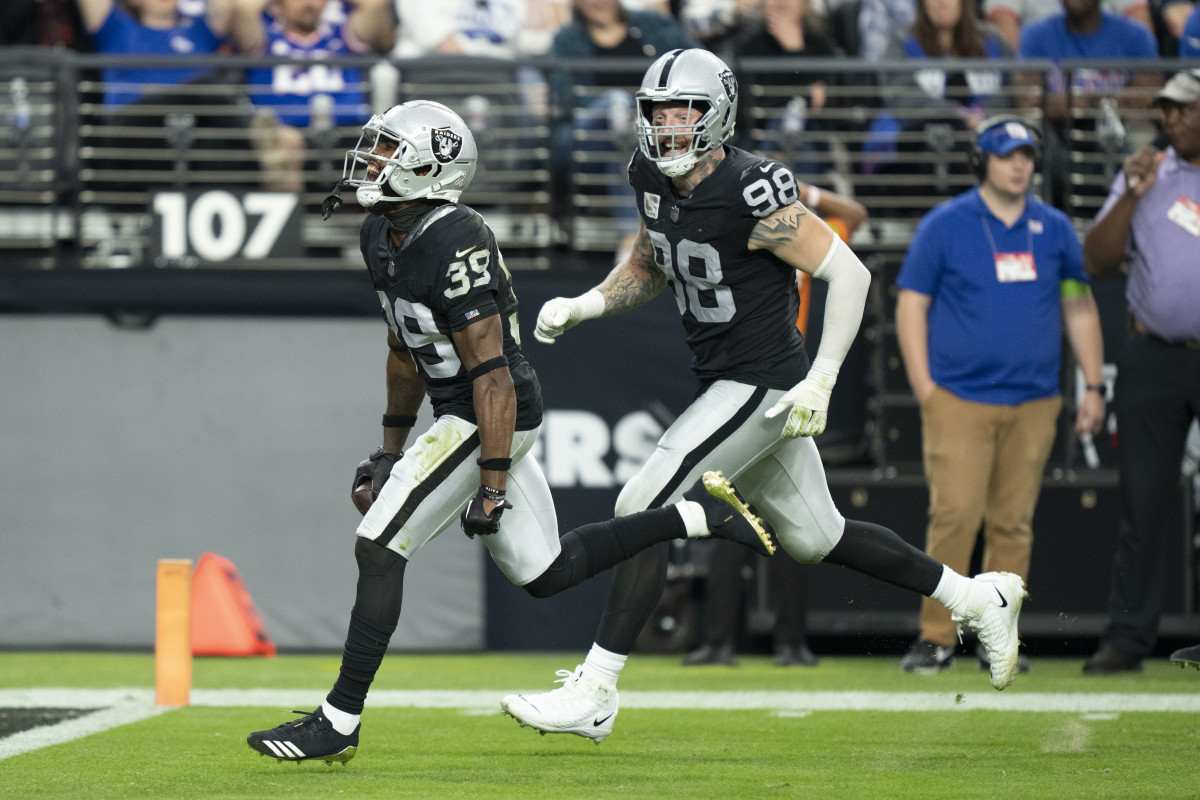 Maxx Crosby Makes Raiders' History In Win Over Giants