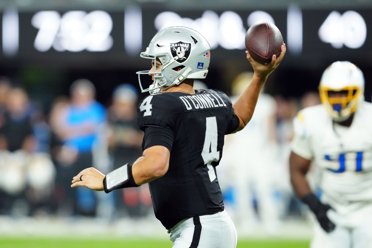 Raiders' Antonio Pierce Talks Aidan O'Connell Coming Early, Staying ...