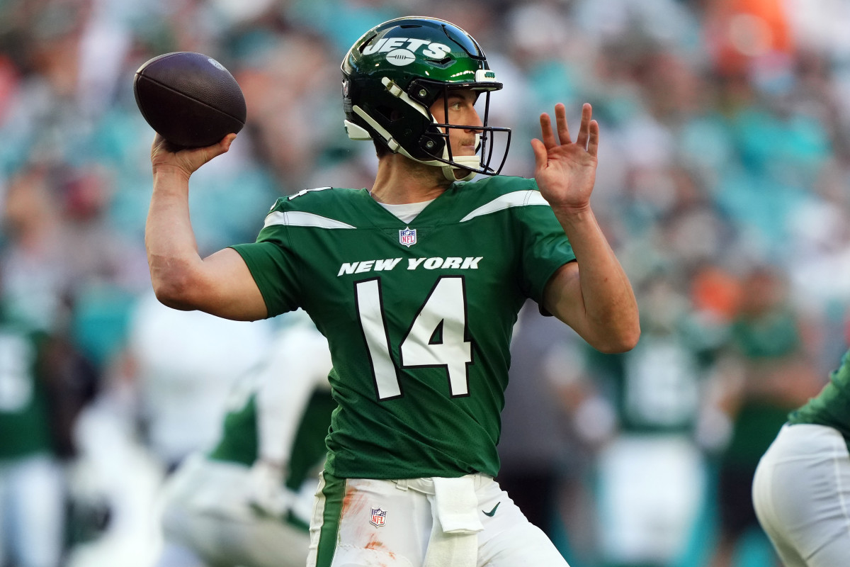 Jets to Start Trevor Siemian Against Commanders With Wilson Still in ...