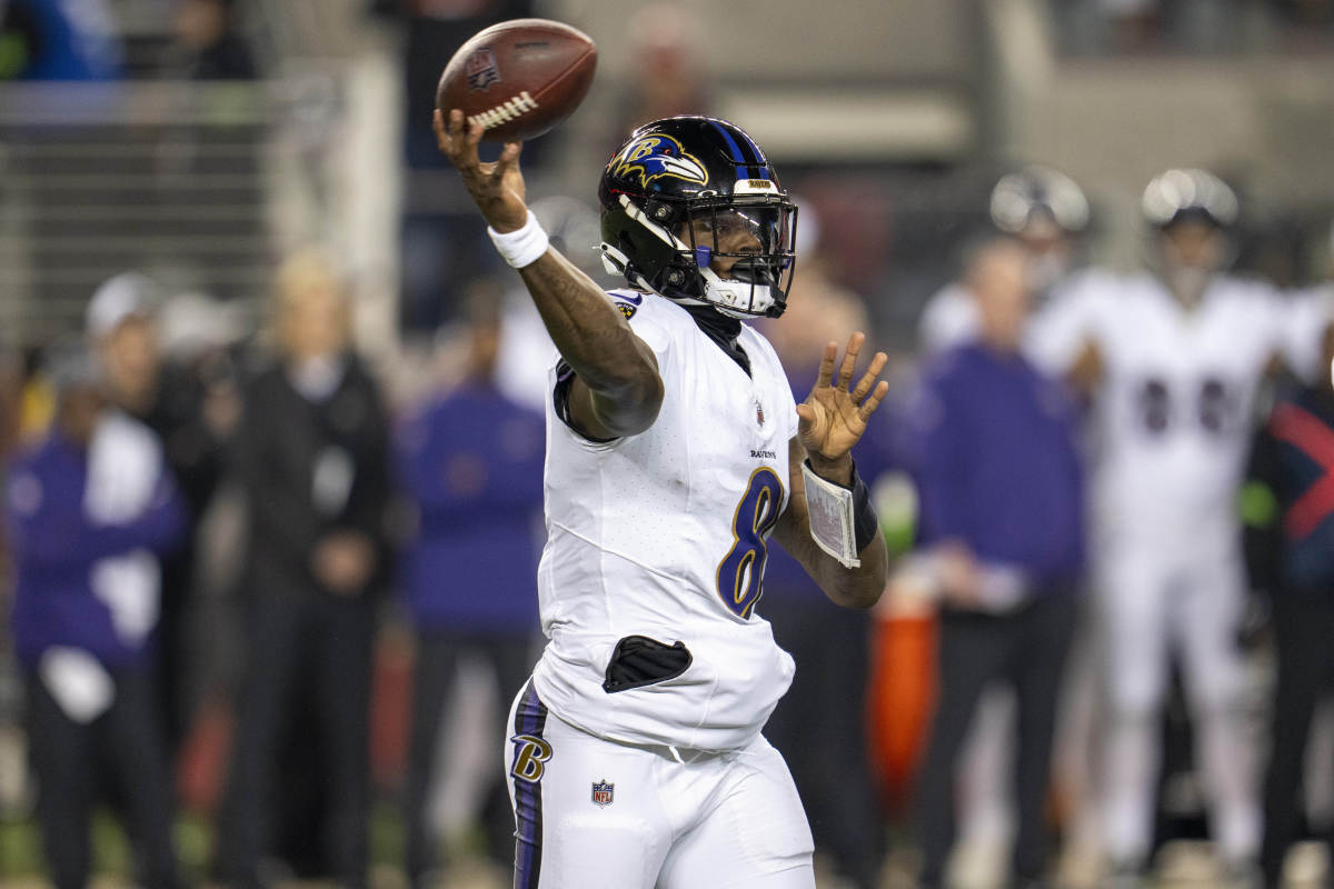 Ravens QB Lamar Jackson named 2023 NFL MVP at NFL Honors