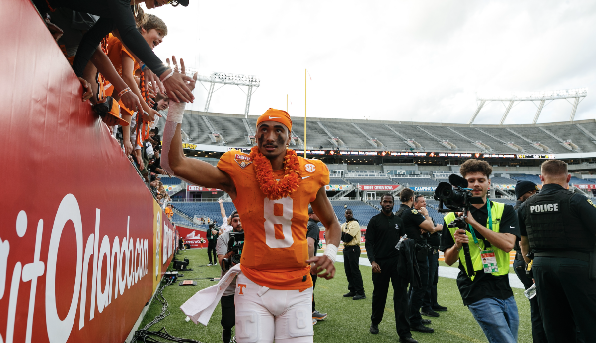 Alternate Angle Makes Incredible Pass By Vols QB Nico Iamaleava Look ...