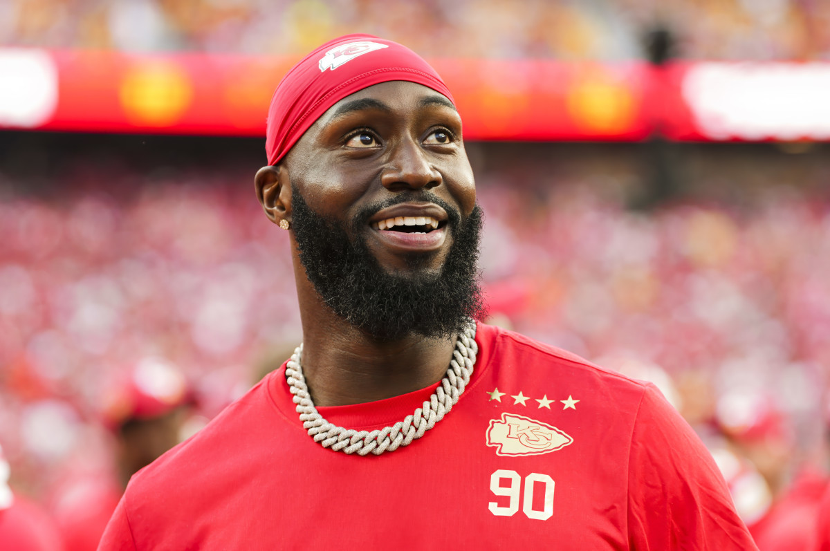 Sep 15, 2024; Kansas City, Missouri, USA; Kansas City Chiefs defensive end Charles Omenihu (90) reacts during the second half against the Cincinnati Bengals at GEHA Field at Arrowhead Stadium.