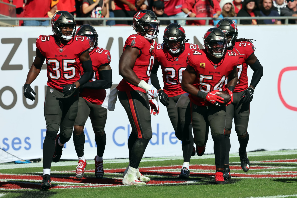 Dec 8, 2024; Tampa, Florida, USA; Tampa Bay Buccaneers linebacker Lavonte David (54) celebrates after he recovered a fumble against the Las Vegas Raiders during the second quarter at Raymond James Stadium.