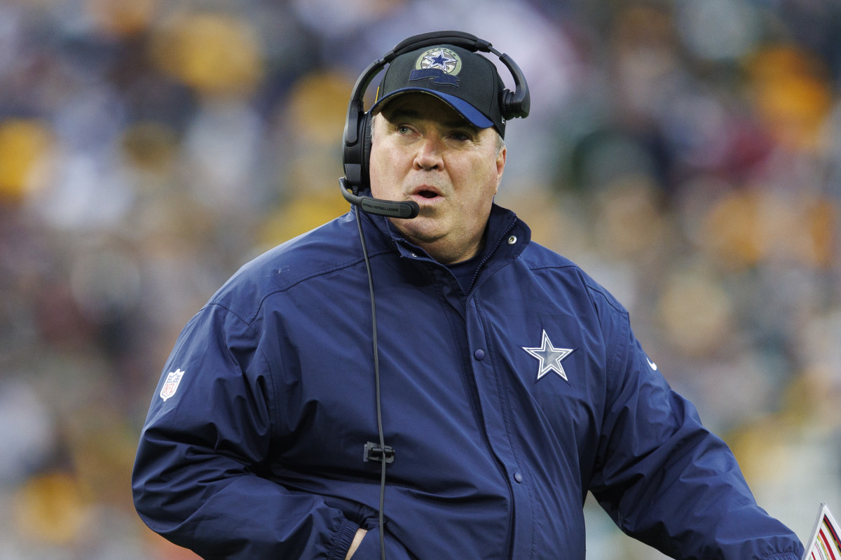 Dallas Cowboys head coach Mike McCarthy looks on during the first quarter against the Green Bay Packers at Lambeau Field.