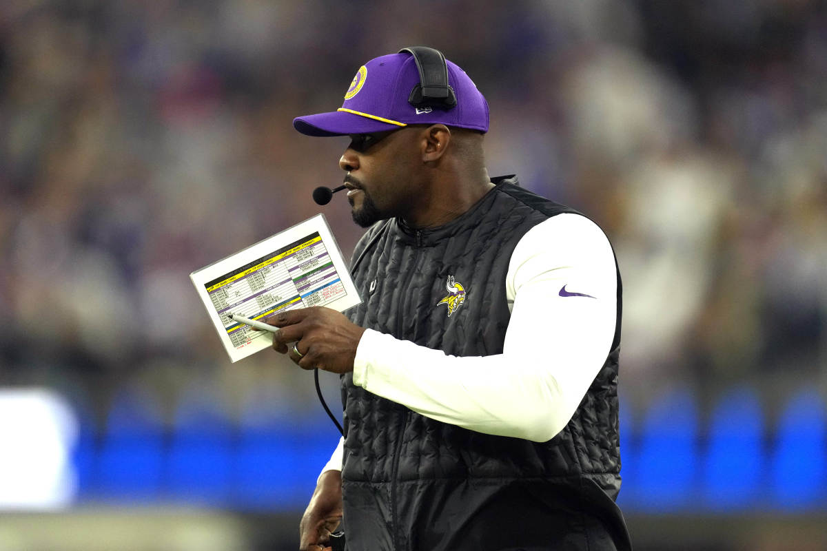 Vikings DC Brian Flores makes bold statement about head coaching  interviews, preparing for the Rams