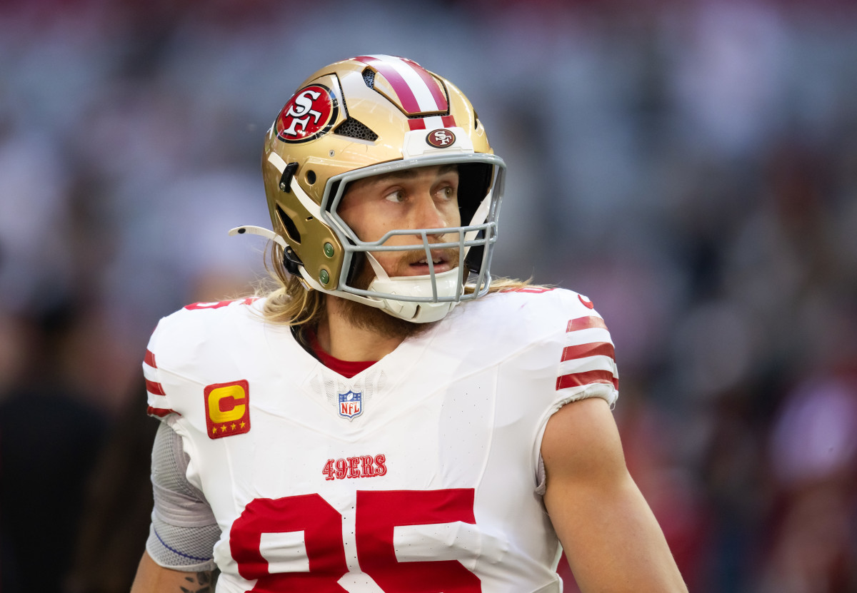 San Francisco 49ers tight end George Kittle (85) prior to the game against the Arizona Cardinals at State Farm Stadium.