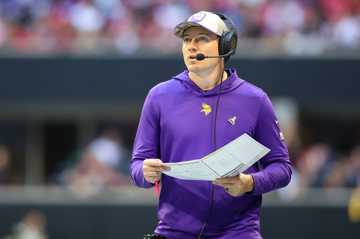 Minnesota Vikings HC Kevin O'Connell continues his tremendous offseason by  winning second PWFA award