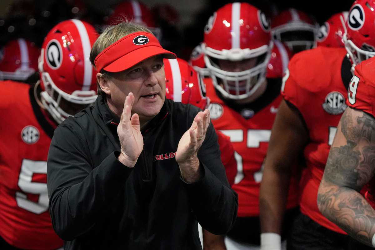 Kirby Smart and Georgia Bulldogs have just one giant obstacle blocking them  from landing elite five star quarterback recruit