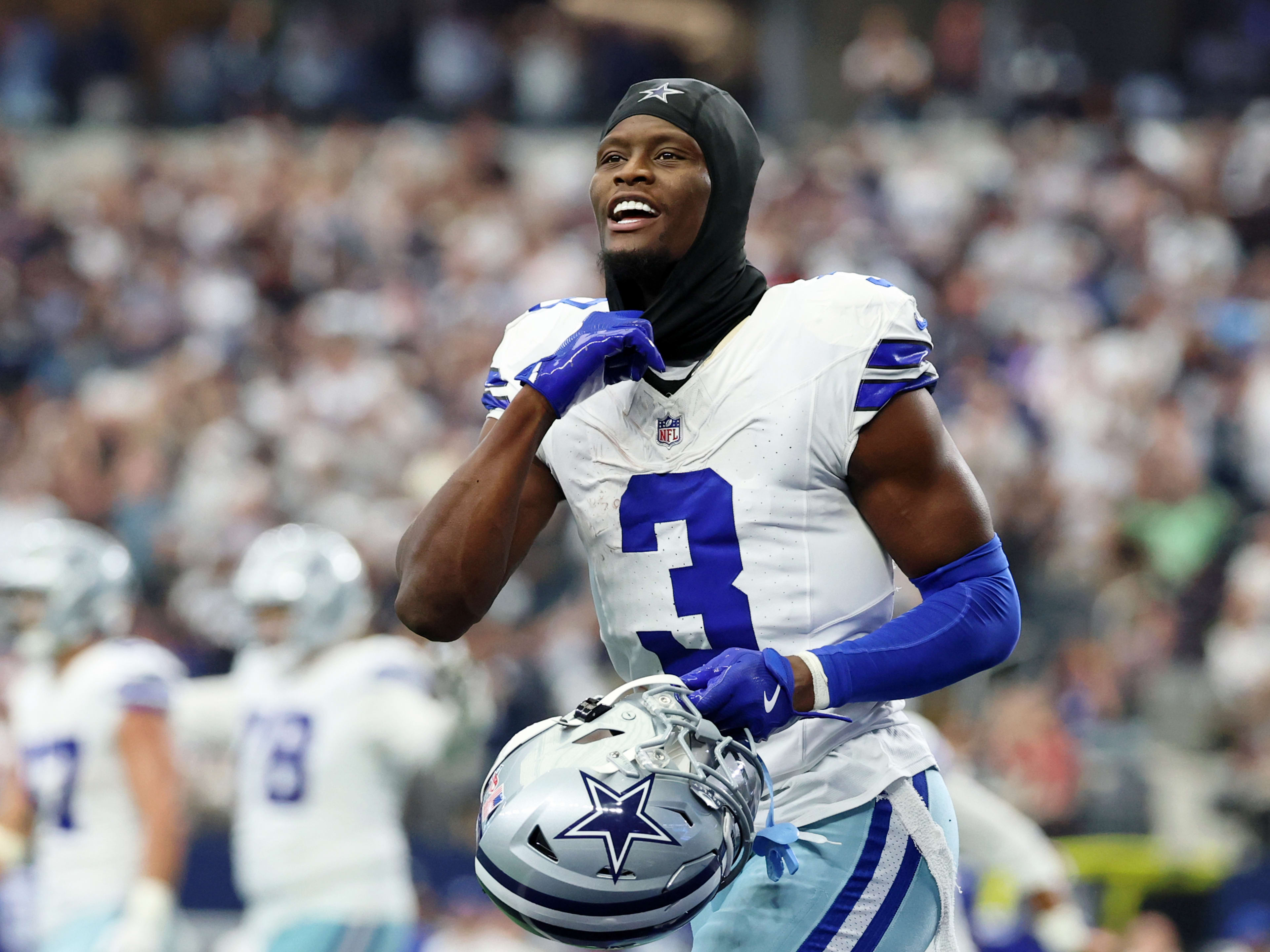 BREAKING: Dallas Cowboys All-Star Breaks His Heart: What George Pickens Has Been Waiting For His NFL Career Finally Gets Acknowledgement After Big Win. In an emotional moment, he didn't hesitate to acknowledge what George Pickens has been longing to hear his entire career – a well-deserved recognition for his talent and impact on the field. This isn't just a compliment,...