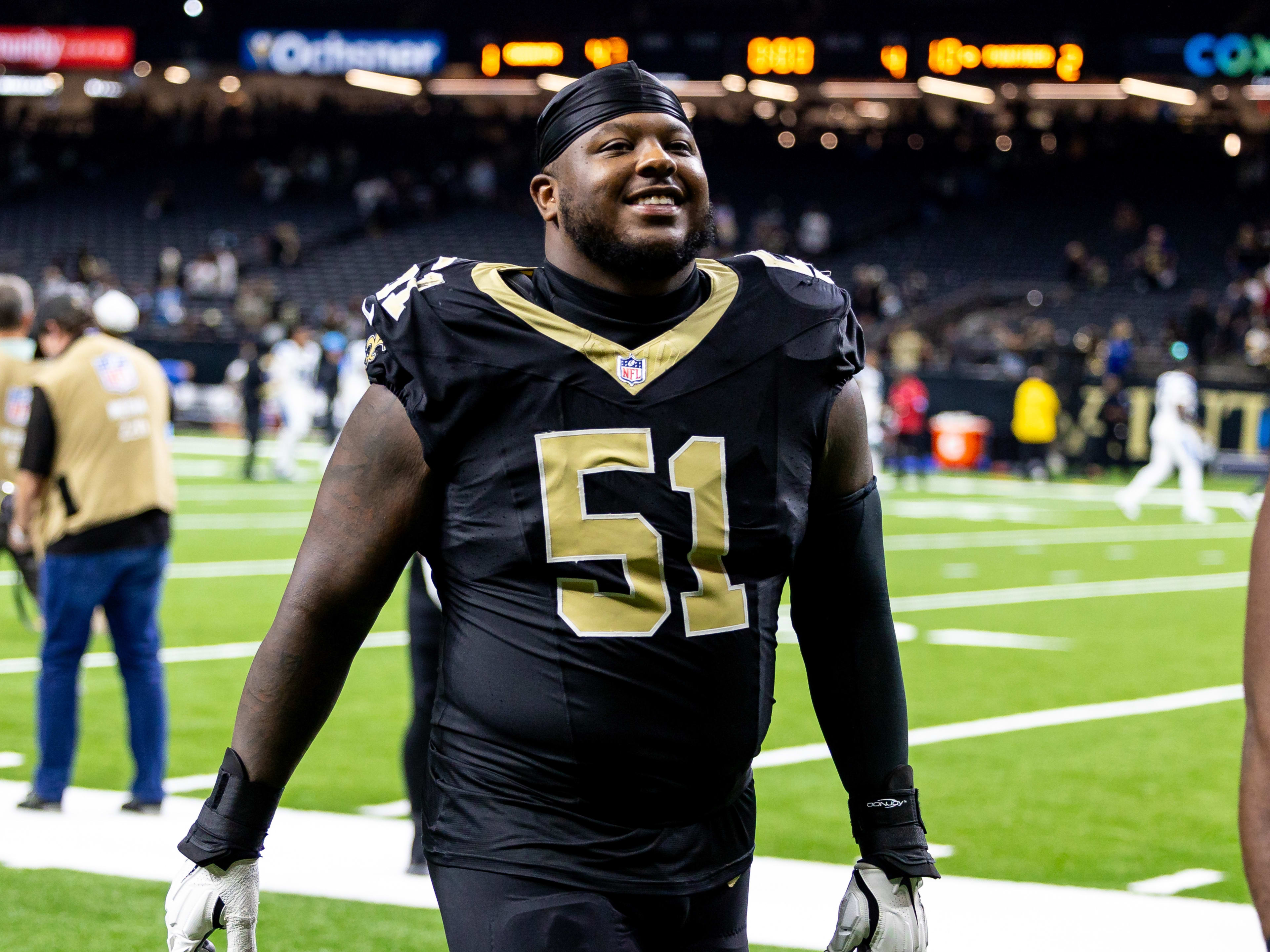Cowboys and Saints in Talks for Versatile Interior Lineman After Injuries Ravage Dallas O-Line