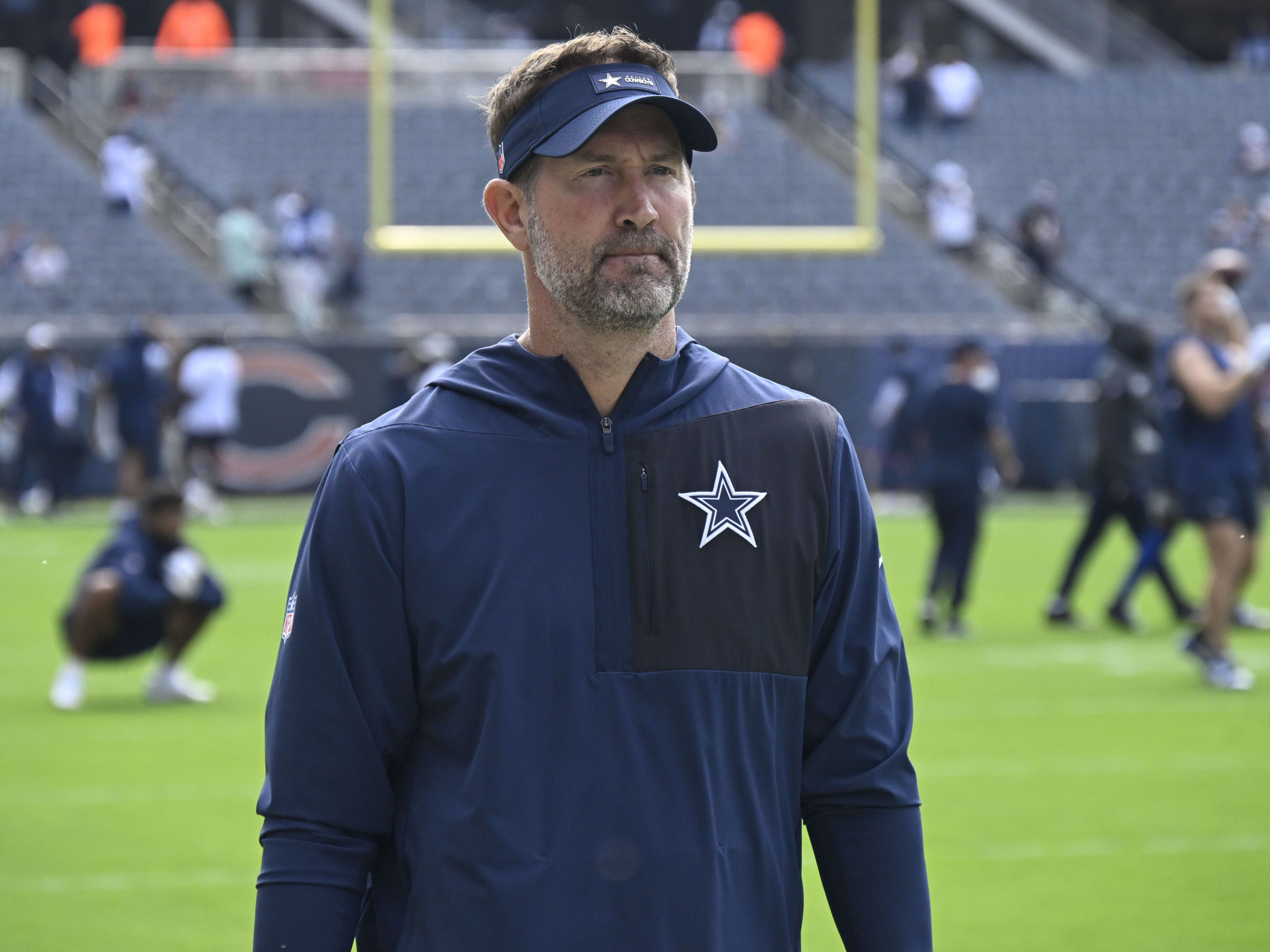 BREAKING NEWS: The Cowboys are unlikely to fire DC Matt Eberflus, but HC Brian Schottenheimer's post-game, cryptic remarks have stirred up public opinion about the future of the defense. With short but multi-layered statements, Schottenheimer not only raised doubts about the stability of the defense, but also opened up countless speculations about the possibility of major changes in the near future. Cowboys fans are now confused,...