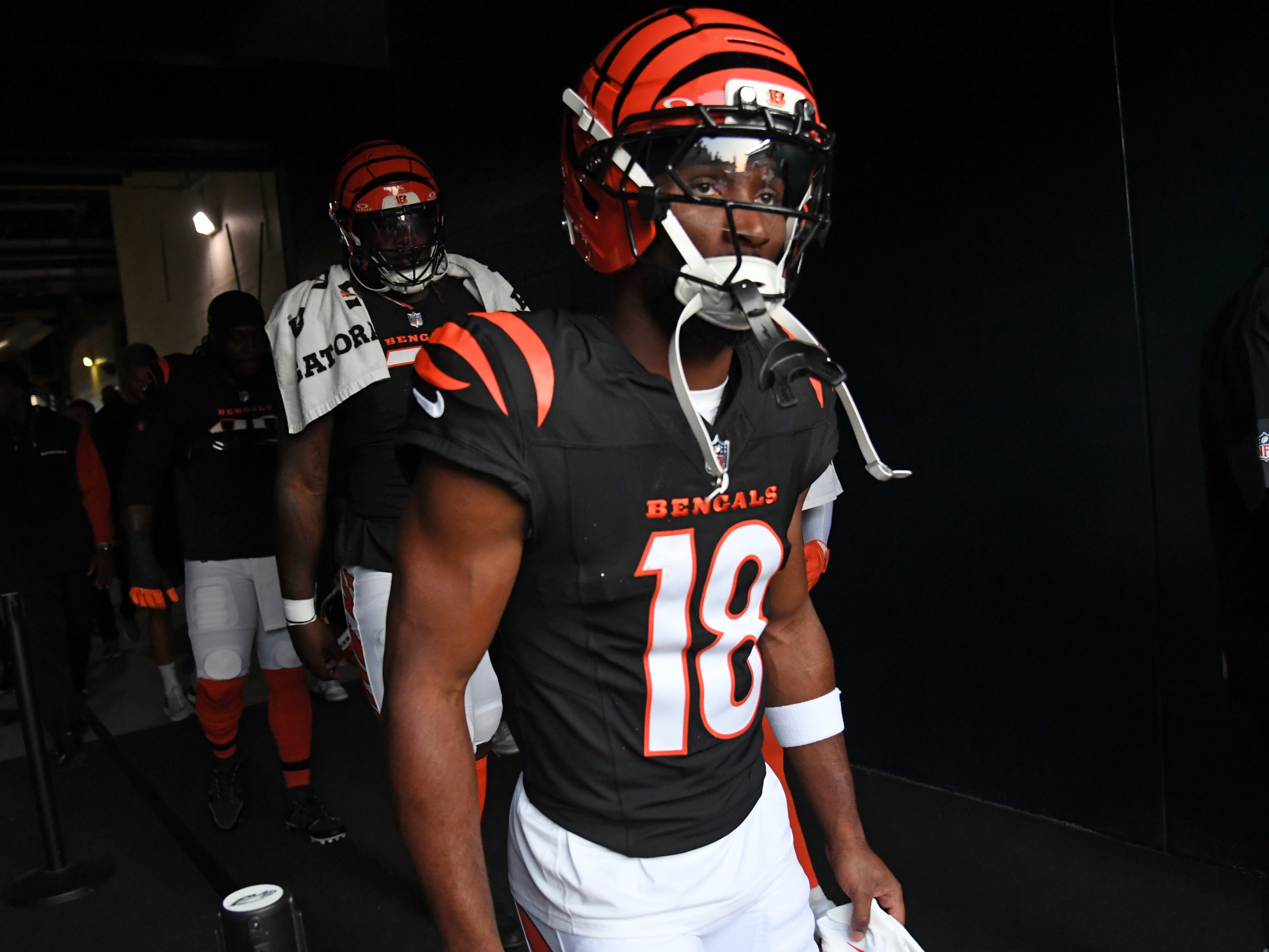 Aug 7, 2025; Philadelphia, Pennsylvania, USA; Cincinnati Bengals wide receiver Isaiah Williams (18) in the tunnel against the Philadelphia Eagles at Lincoln Financial Field. Mandatory Credit: Eric Hartline-Imagn Images
