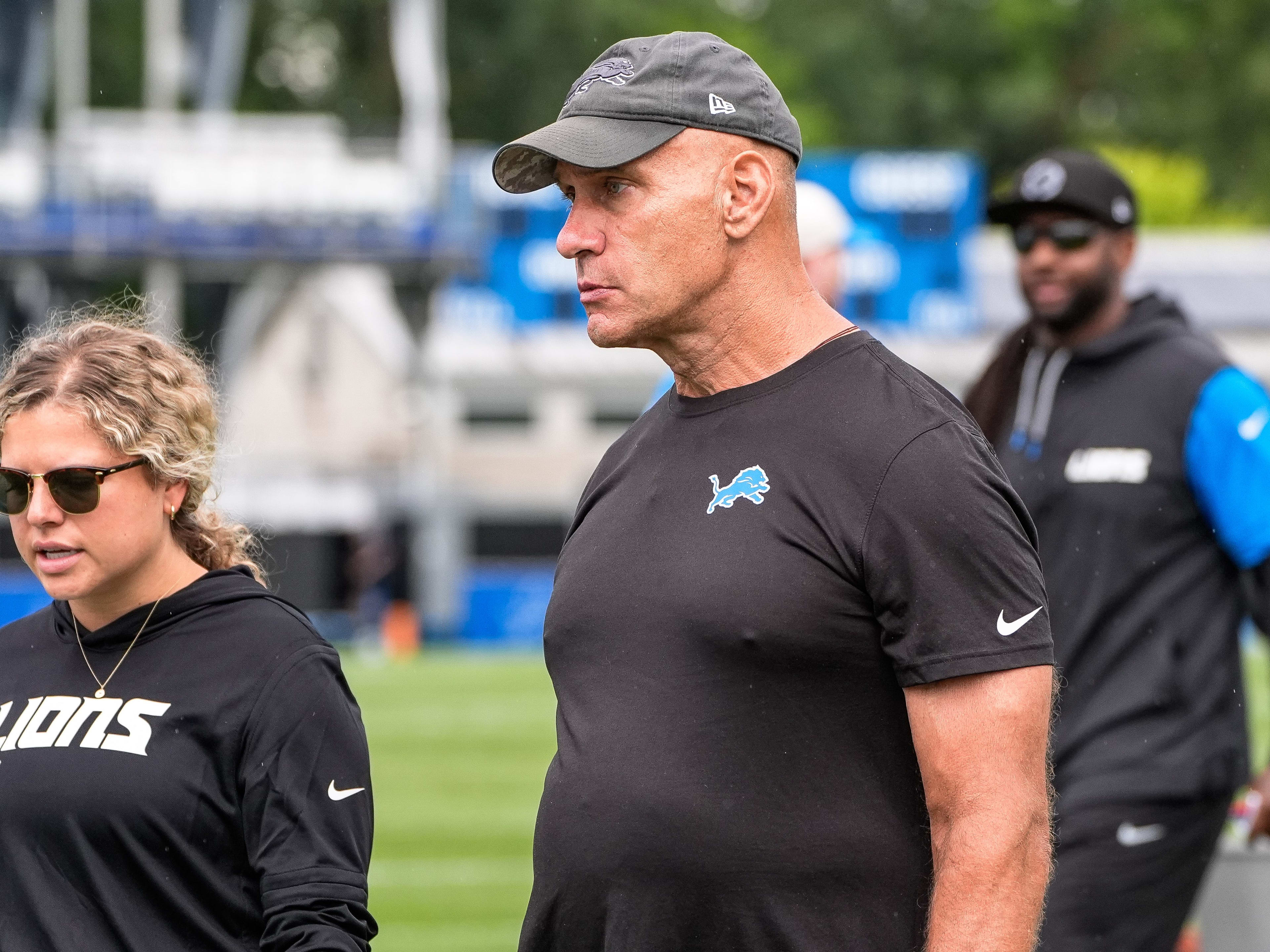 Ex-Detroit Lions standout Chris Spielman has been selected as a finalist for the Pro Football Hall of Fame.D