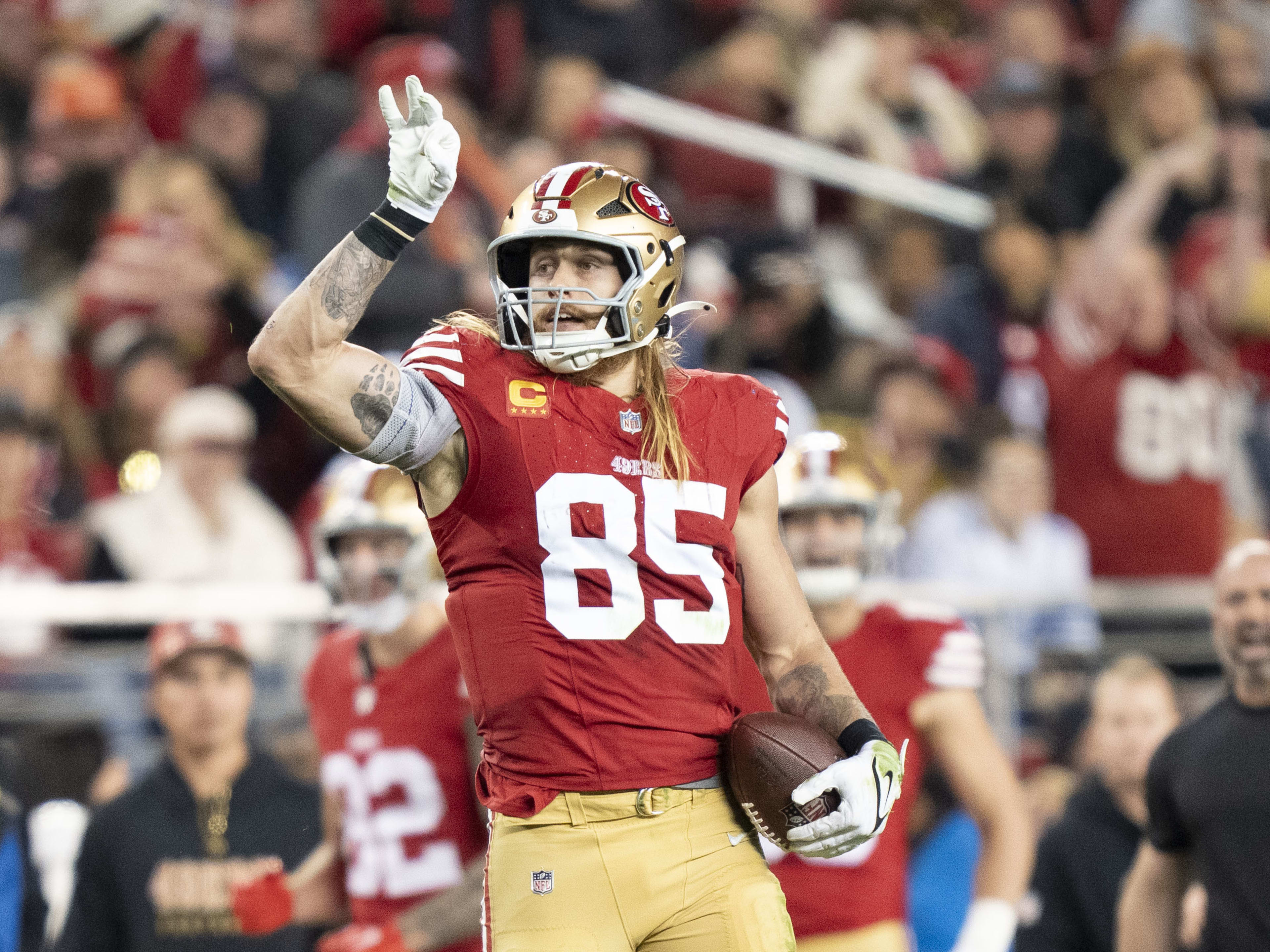 You Won’t Believe This! George Kittle Walks Away from the 49ers to Join the Dallas Cowboys in a Deal That Shakes the NFL to Its Core! – Media News 48