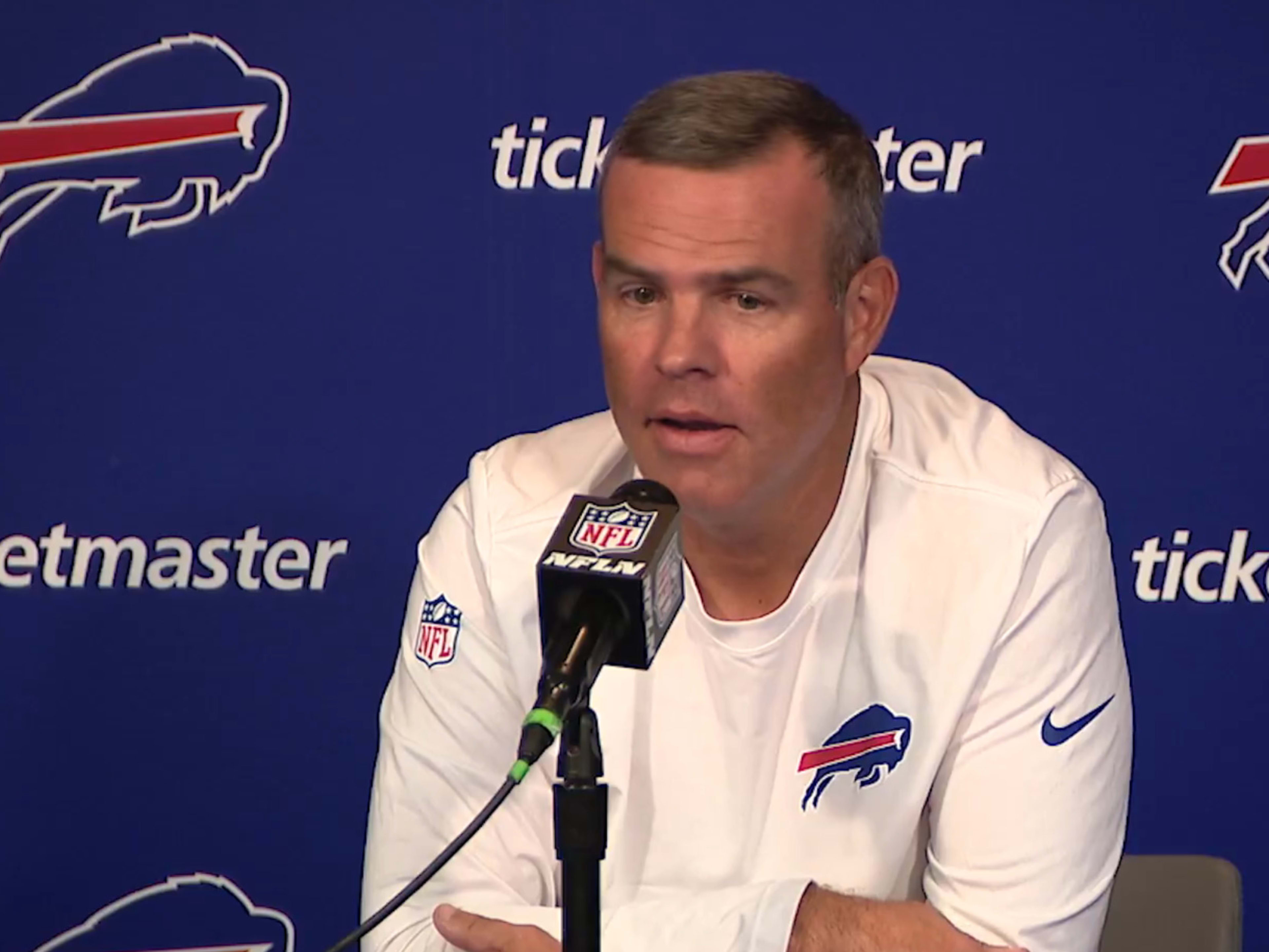 Bills waive rookie after he refuses to sign IR paperwork over pay cut concerns, ahead of the 2nd preseason game — on his 23rd birthday