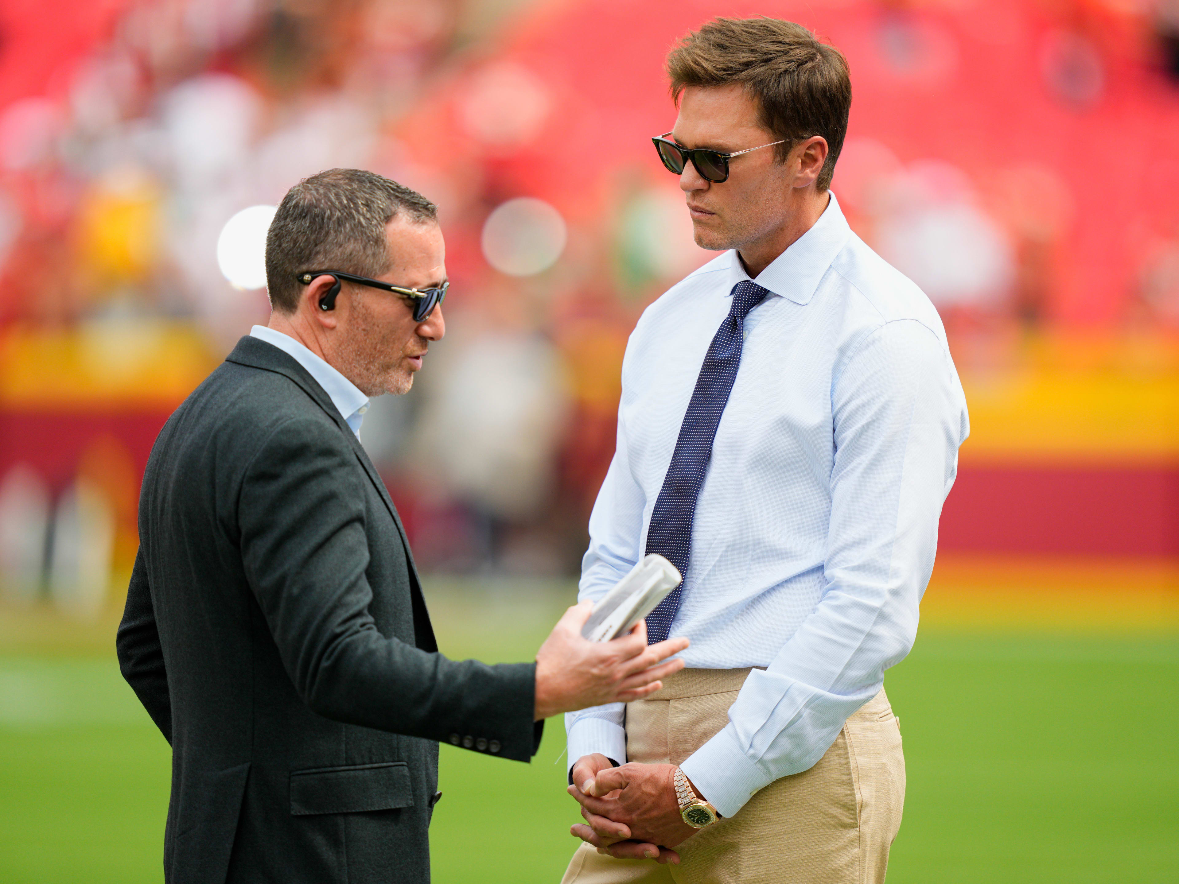 Tom Brady helping the Las Vegas Raiders is officially becoming a distraction they can hardly afford - A to Z Sports