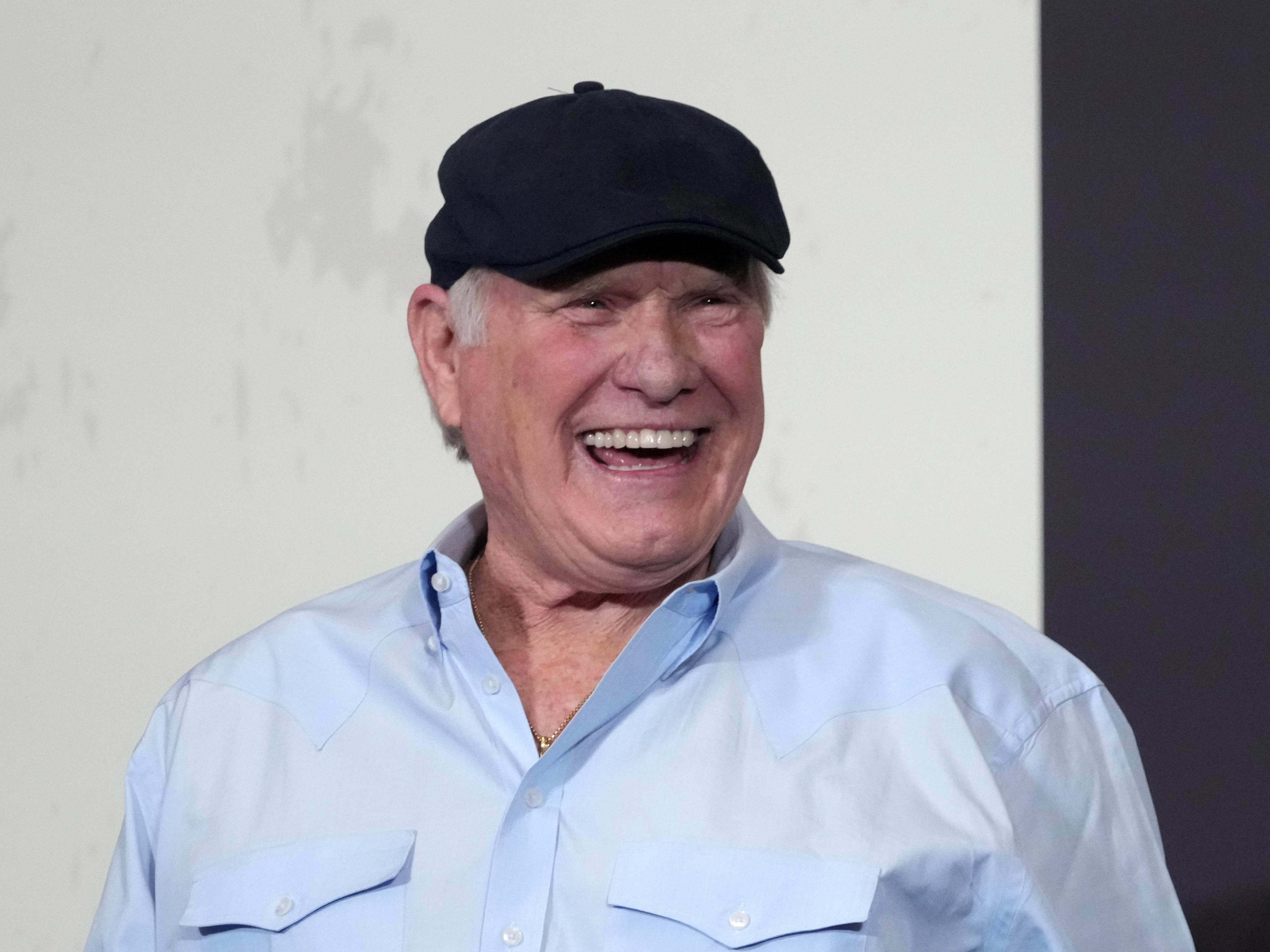 Steelers Super Bowl champion quarterback Terry Bradshaw seems to have changed his tune regarding his opinion of Aaron Rodgers - A to Z Sports