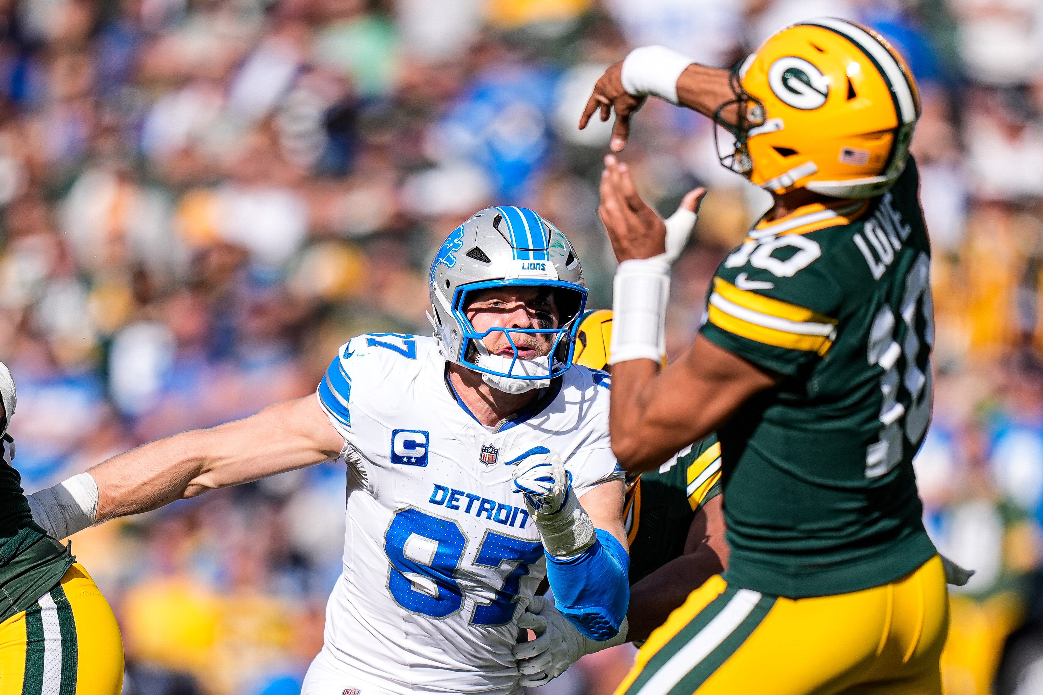 Lions Film Study: Aidan Hutchinson went through the seventh circle of Hell  on Sunday - A to Z Sports