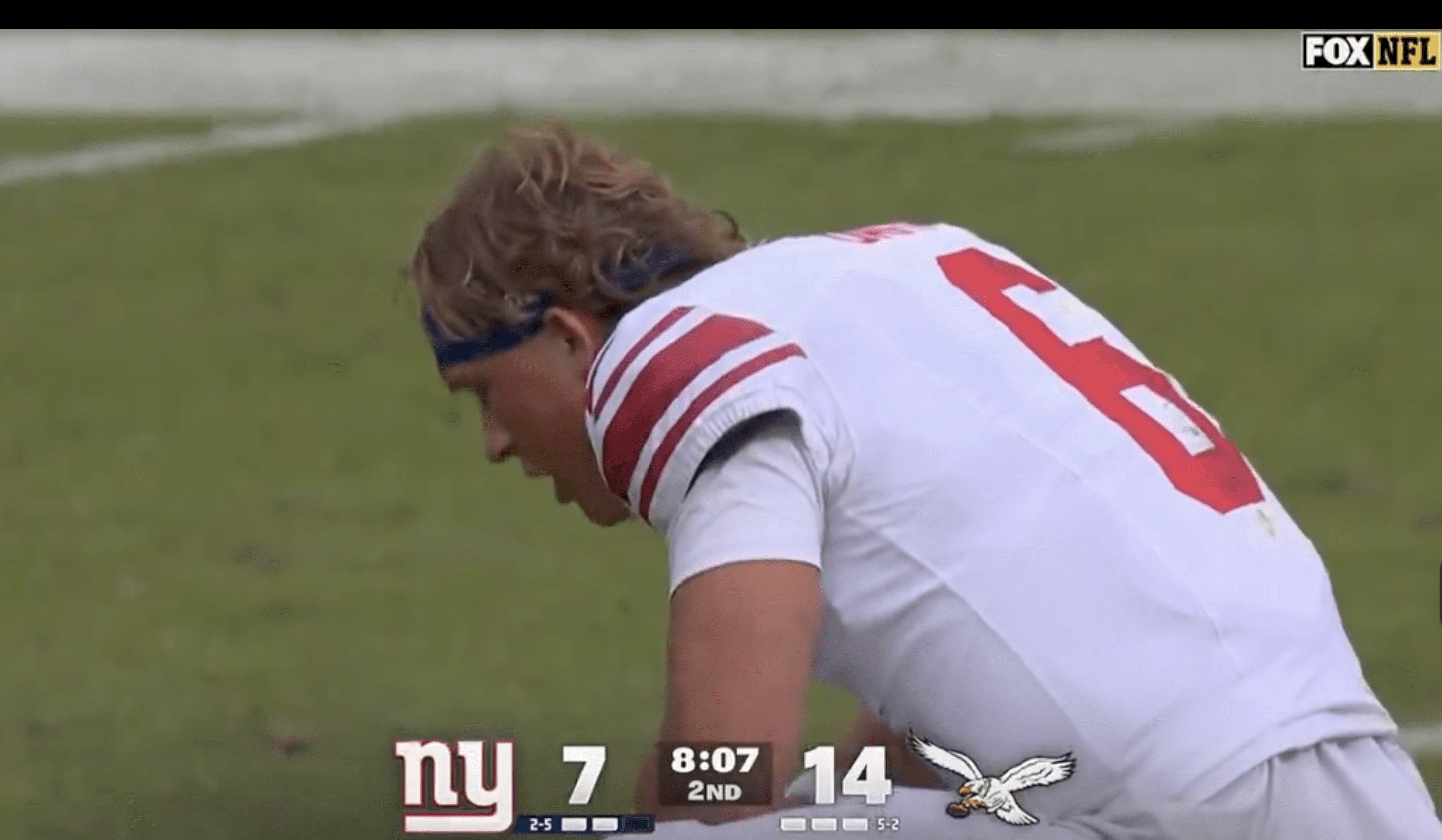 Giants QB Jaxson Dart has heartbreaking reaction to star RB Cam Skattebo's  gnarly injury - A to Z Sports