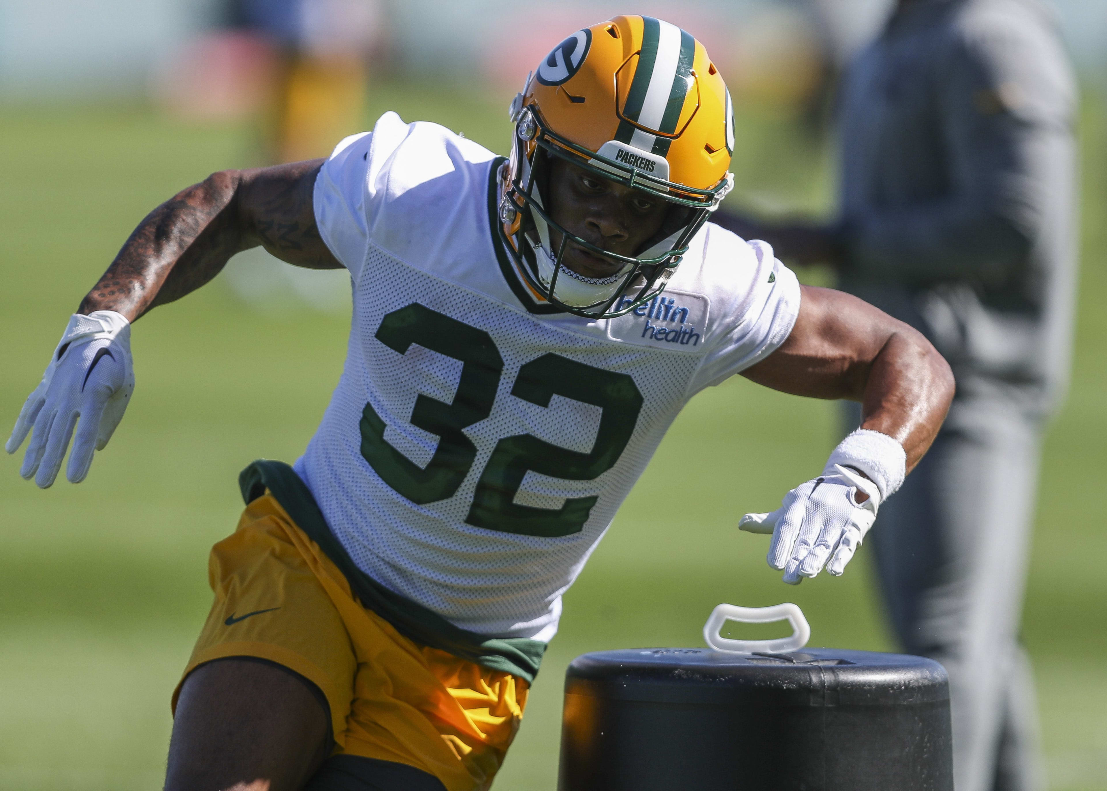 Green Bay Packers running back MarShawn Lloyd (32) runs through drills during rookie minicamp on Friday, May 3, 2024, at the Don Hutson Center in Green Bay, Wis.
Tork Mason/USA TODAY NETWORK-Wisconsin
