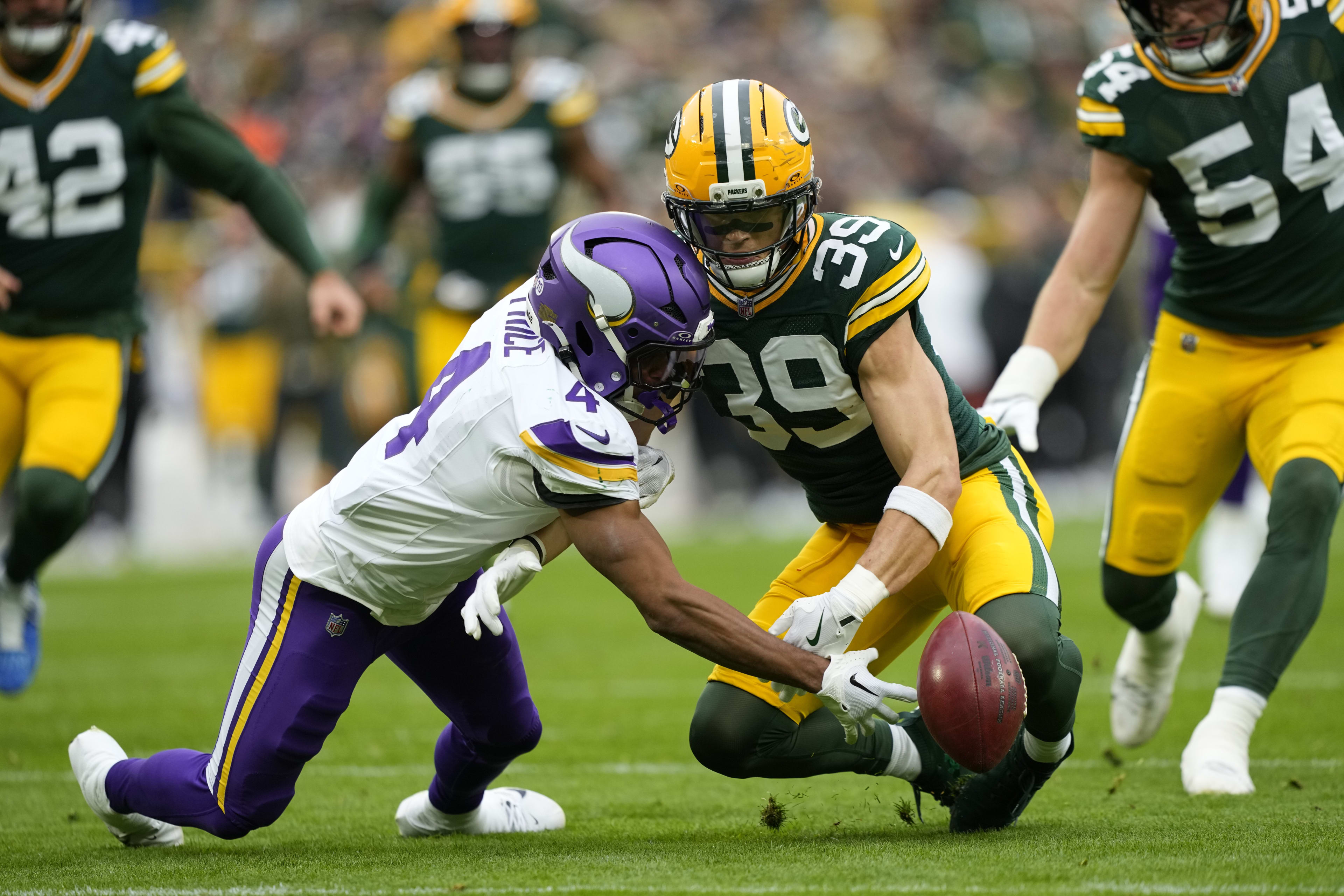 Minnesota Vikings coach firmly on the hot seat after another major mistake  cost them dearly vs. Green Bay Packers - A to Z Sports