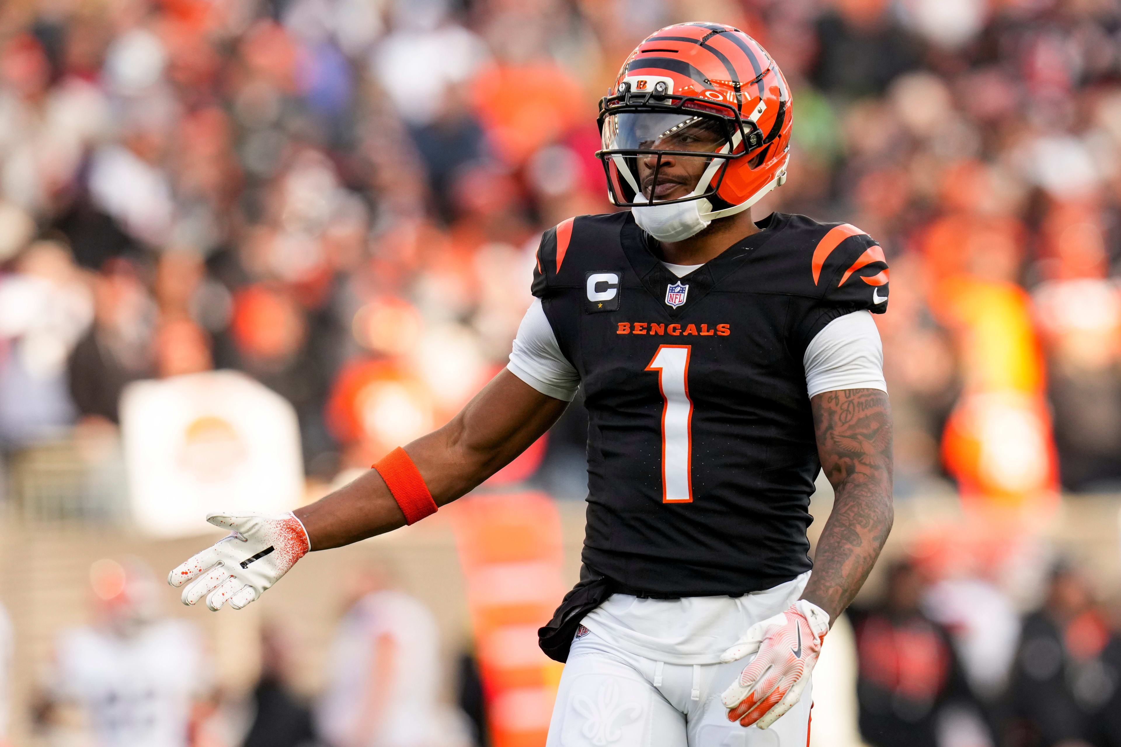 75 Best Valentine's Day Jokes for Kids and Adults, image size:3840x2560