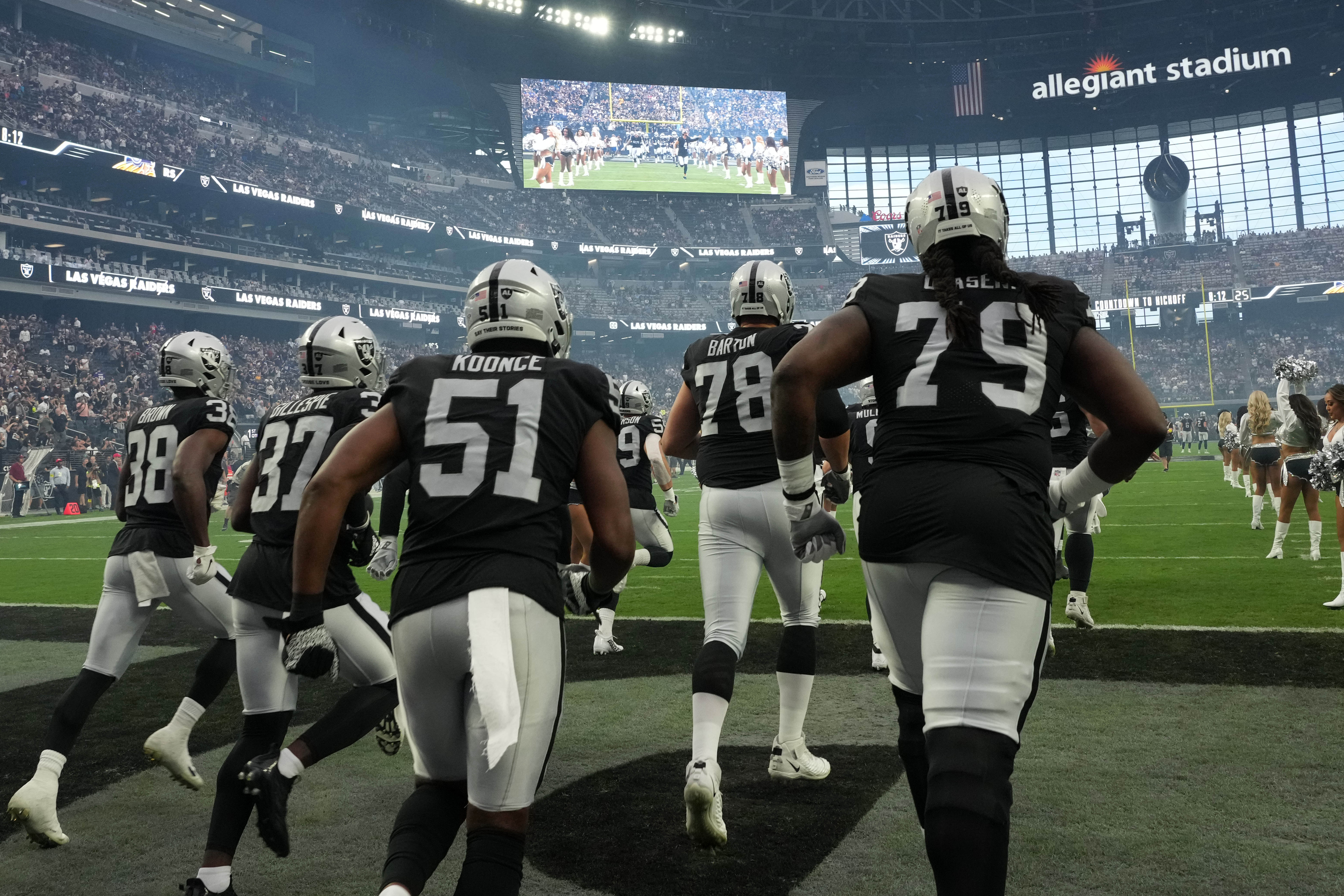 Las Vegas Raiders Offense Defense