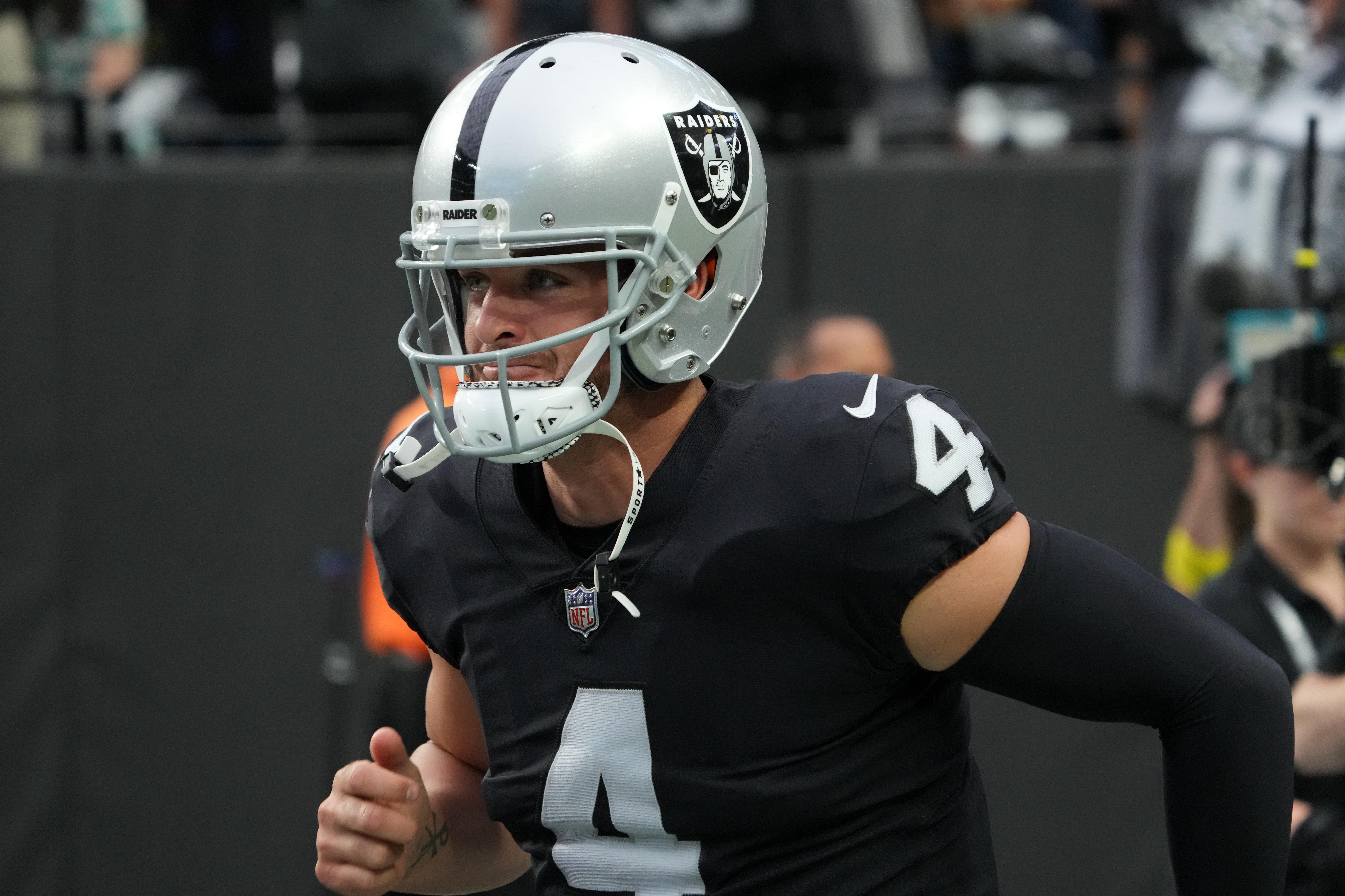 Derek Carr