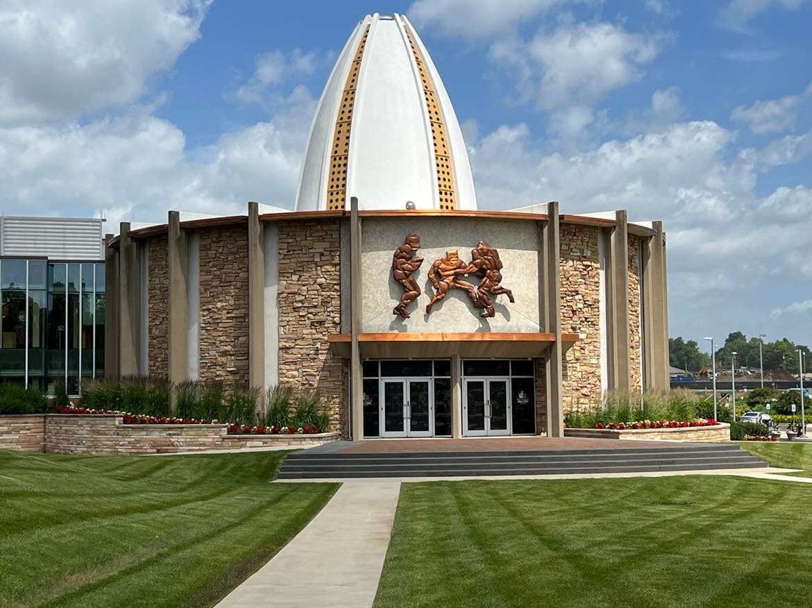 The Pro Football Hall of Fame in Canton combines elements of the original museum with modern additions. Hof Original Museum
