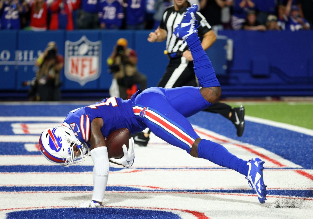 Bills receiver Stefon Diggs scores one of his three touchdowns against Tennessee.  Diggs caught 12 passes for 148 yards in a 41-7 win. © JAMIE GERMANO / USA TODAY NETWORK