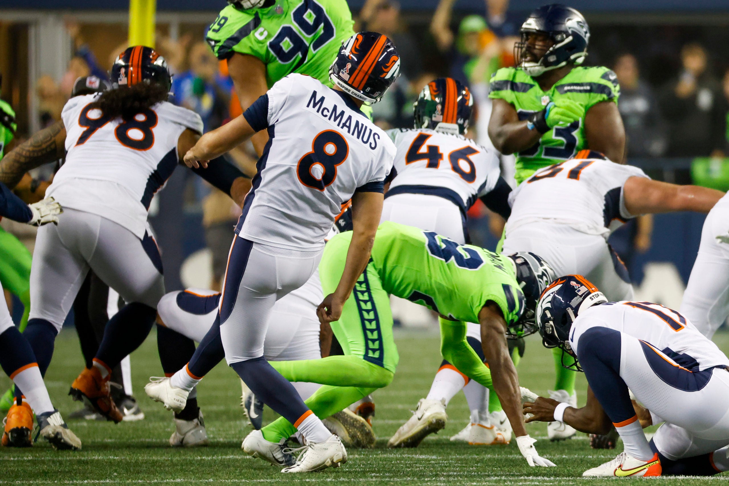 Broncos, Hackett, Seahawks, McManus