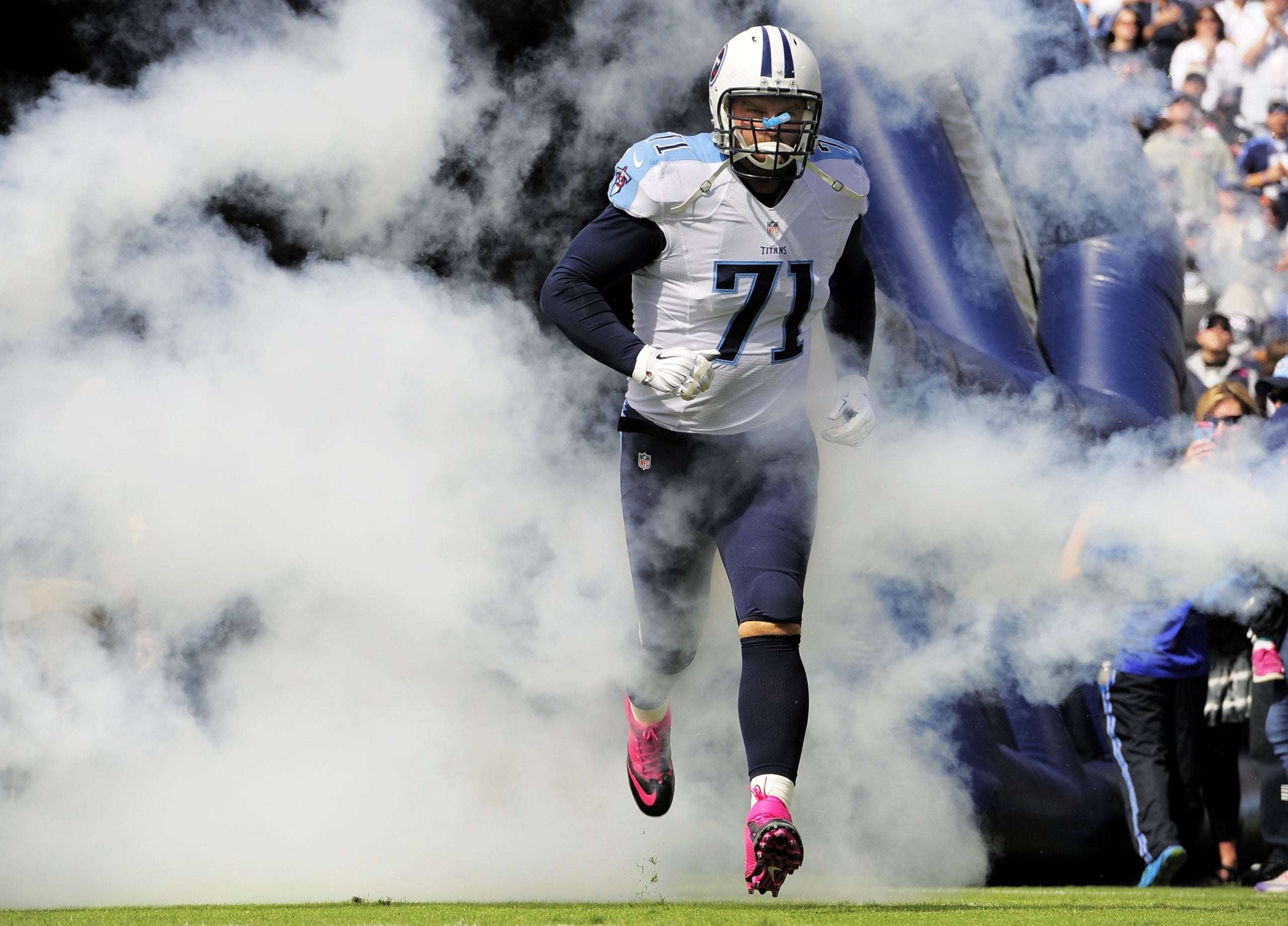 Roos, Titans, offensive tackle, OL, fans, team, Tennessee, reliable, healthy