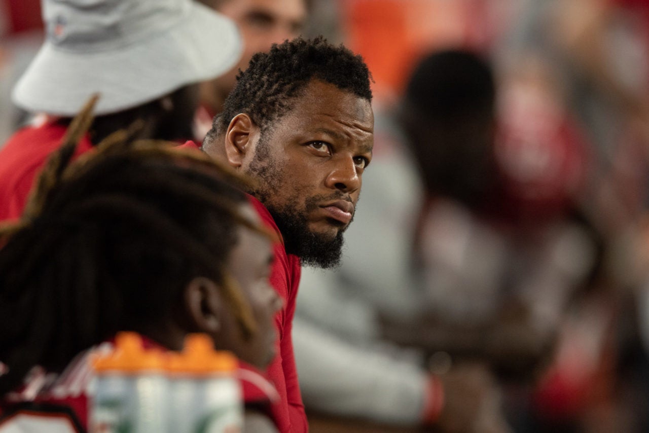 Buccaneers Hicks injury