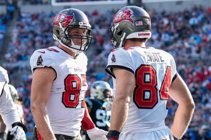 Tampa Bay Buccaneers Bucs Tight end Rob Gronkowski Gronk Cameron Brate Jason Licht 2022 NFL Draft Cade Otton