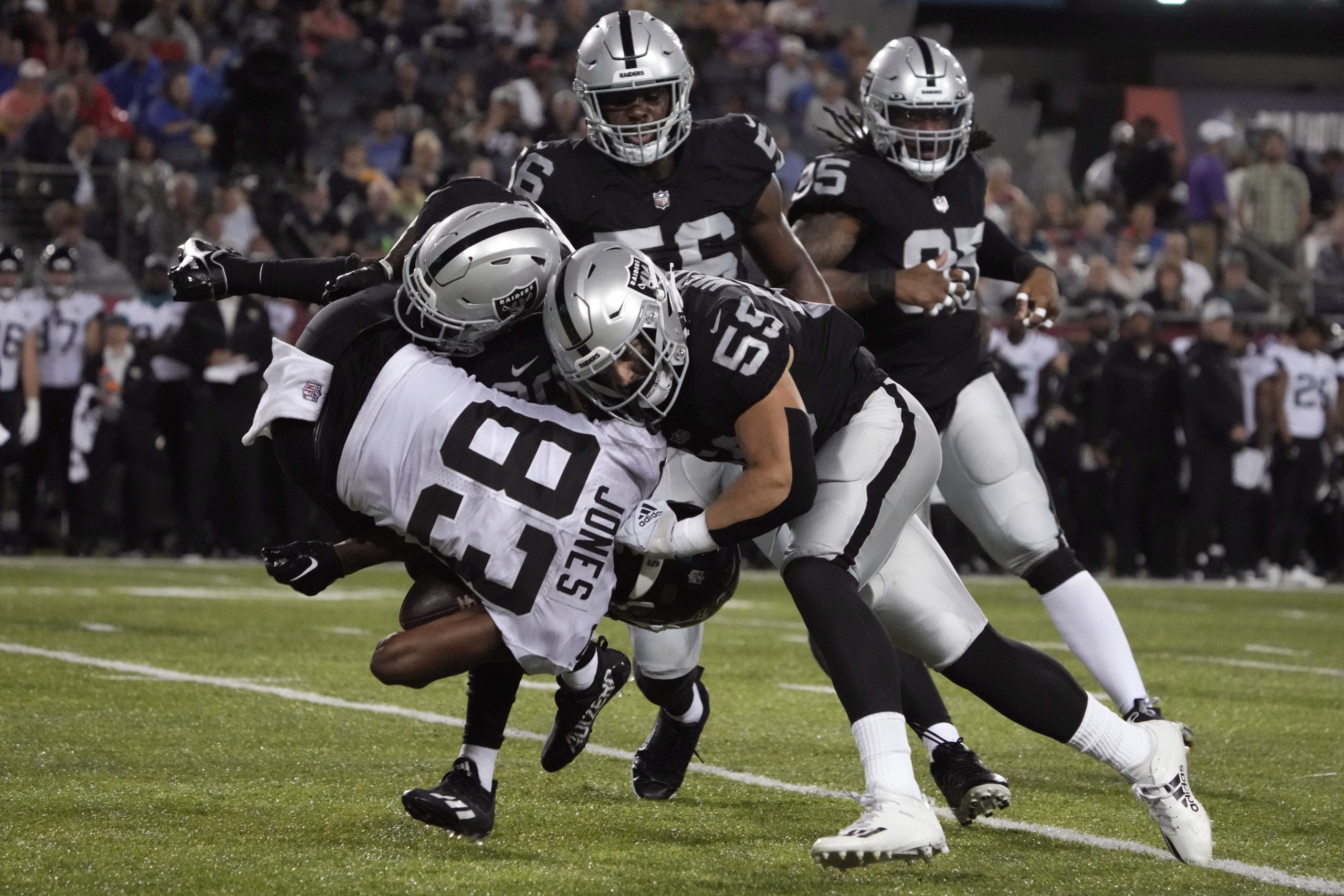 Denver Broncos, Darius Phillips