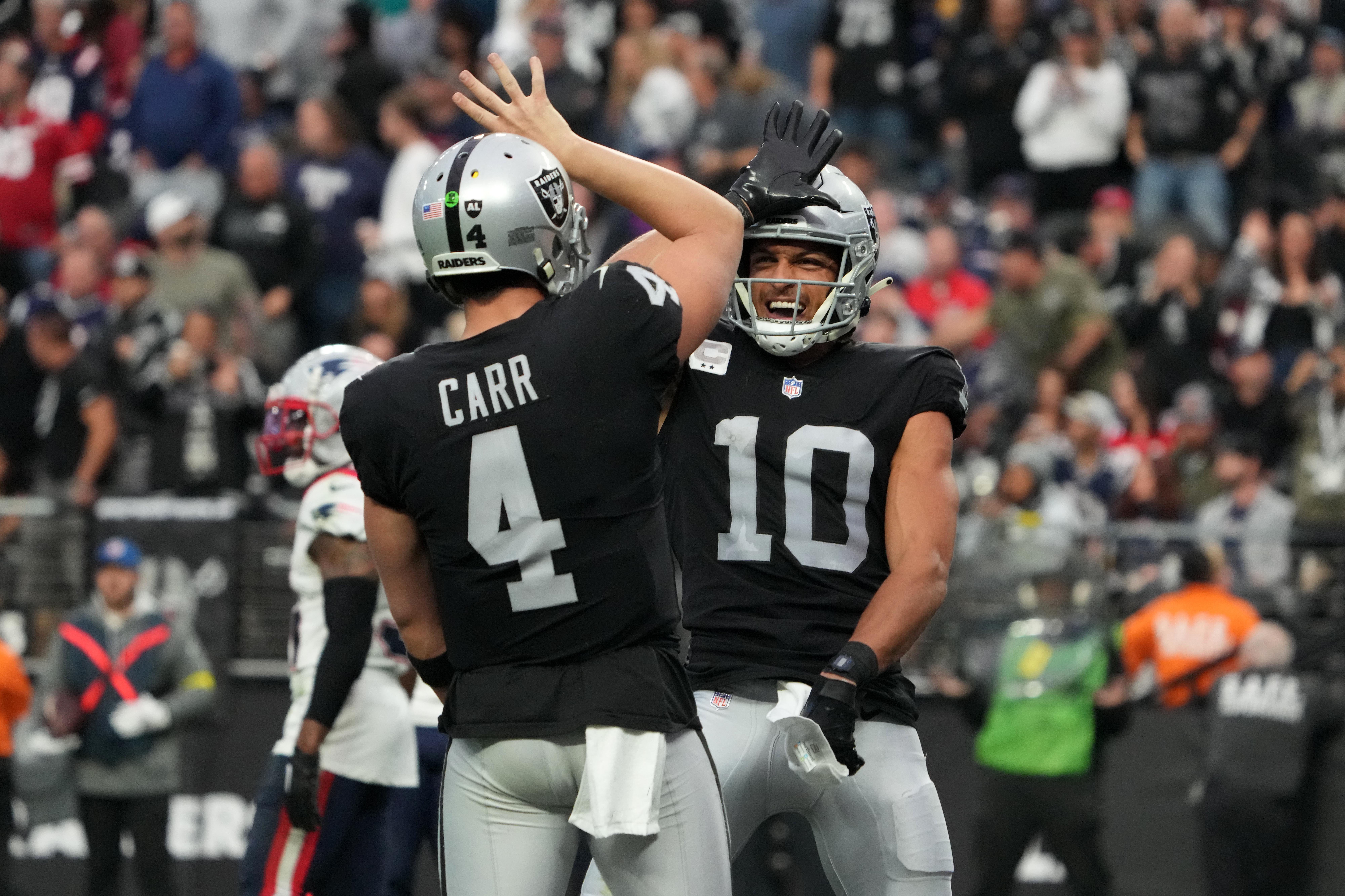 Derek Carr