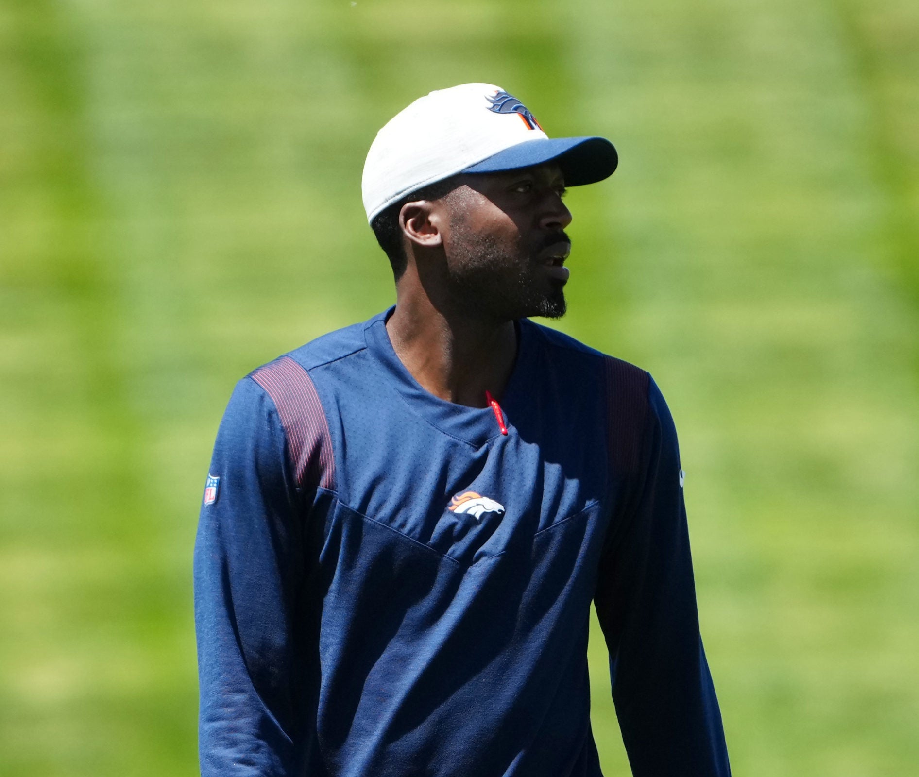 Broncos, Evero, coach